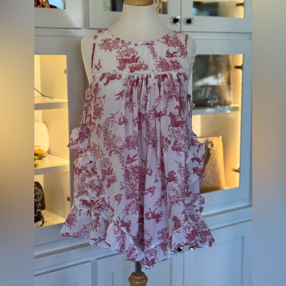 Free People Pink and White Fabric. Size Medium.